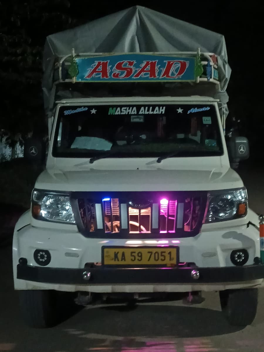 Al-Qaswa Transports vehicle at night before a long-distance trip